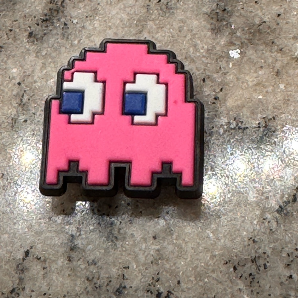 Pinky from Pac-Man croc charm